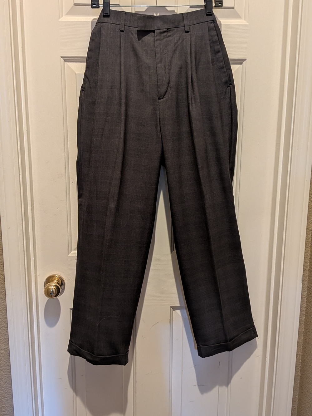 Perry Ellis Men's Pleated Dress Pants in Charcoal Gray